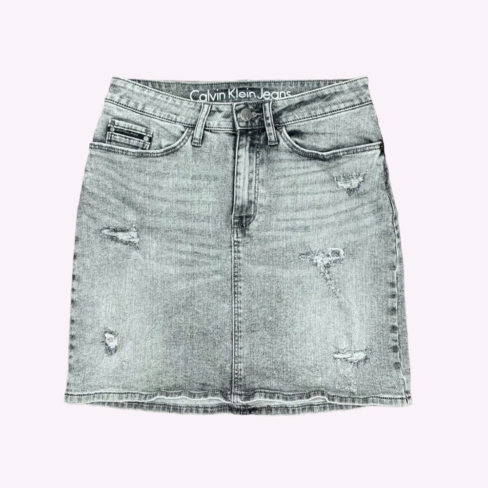 SOLD - 💎 Calvin Klein Jean Skirt - starting at $5- bid on my Live Shows   🎉